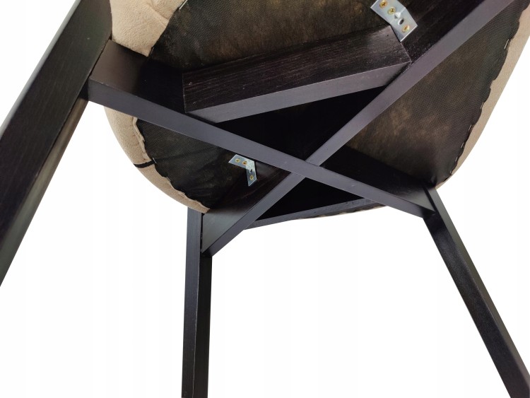 b81c868d4a74a1ad3acc4c24ee9c