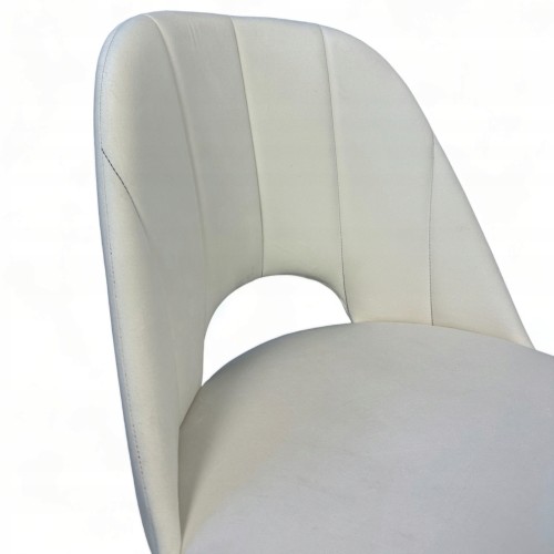 63c50254405fa945644d93f1688a