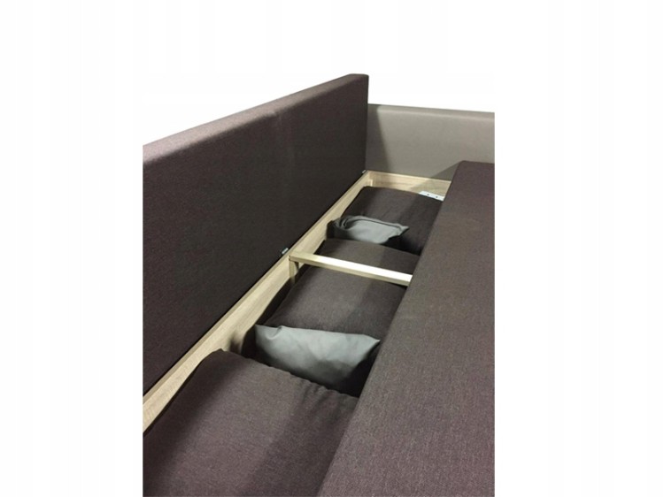 c0954c1a4712a97e7595d439d599